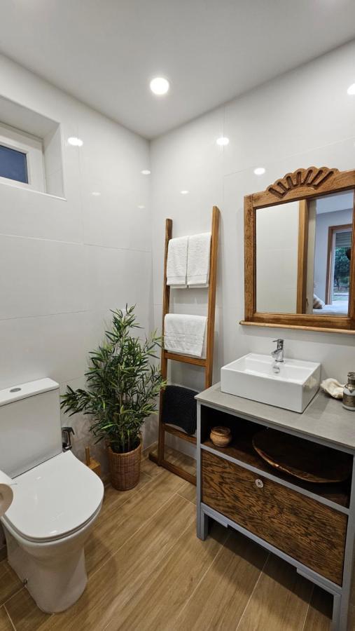 On The Way - Mindelo Beach/Guest House Exterior foto